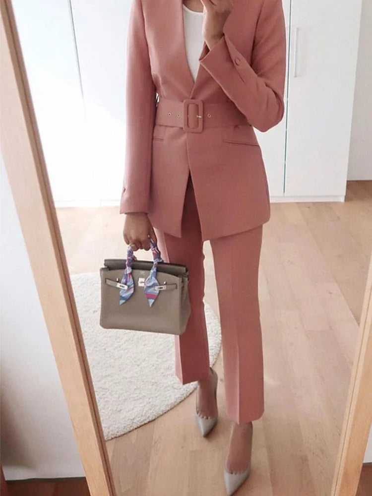 Klassieke Blazer en Broek Combinatie