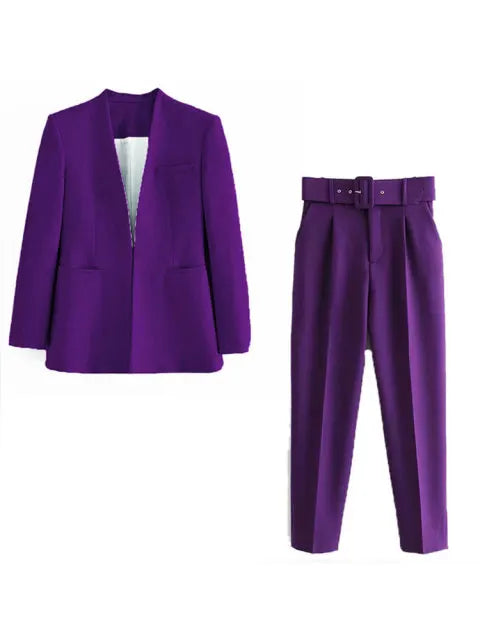Klassieke Blazer en Broek Combinatie