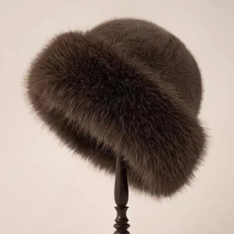 Anouk™ Elegante Fluffy Muts