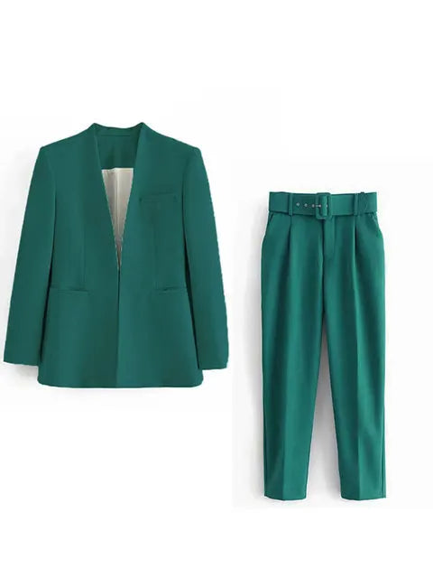 Klassieke Blazer en Broek Combinatie