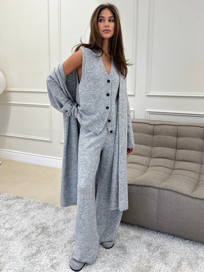 Andorra ™ - Minimalist Knit Set